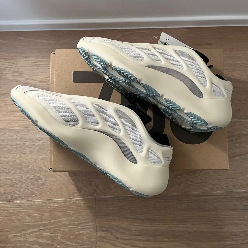 adidas Yeezy 700 V3 Azael Sneakers Tennis Shoes NEW